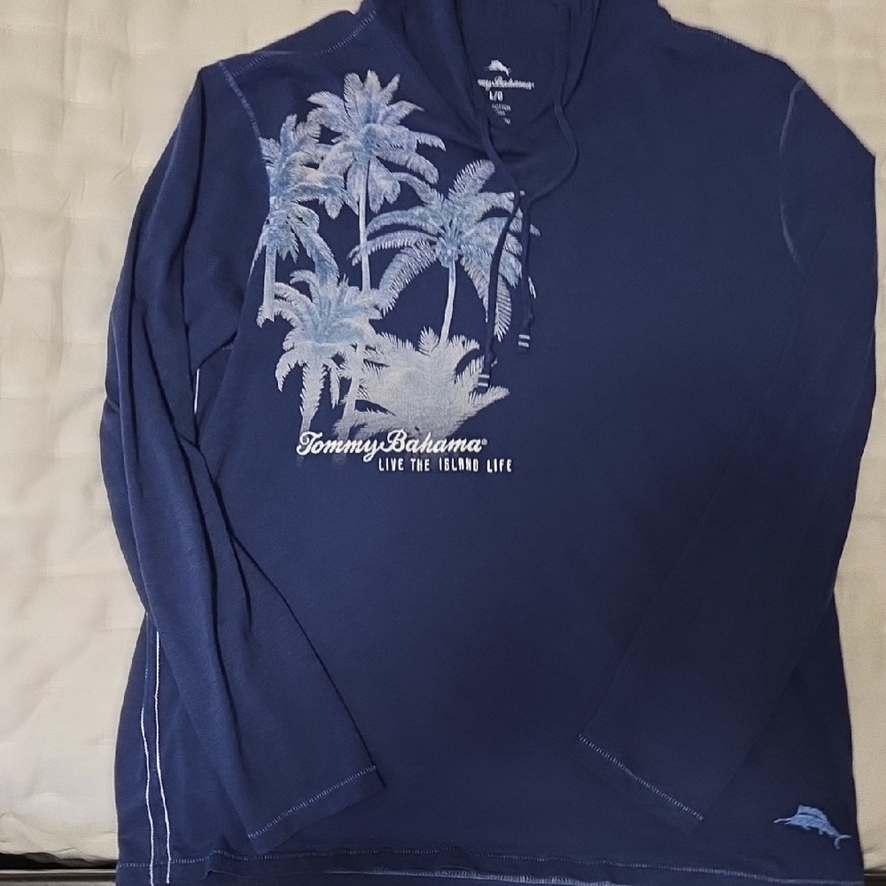 Tommy Bahama Navy Hooded LS Shirt with Palm Design
